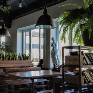 METROPOLIS KITCHEN BAR